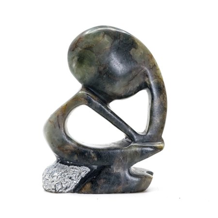 Stenen beeld denker zittend abstract 1 denkend persoon, 7 cm hoog, groen