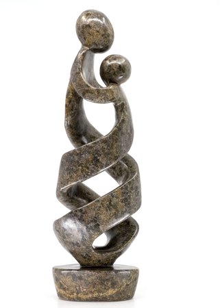Stenen beeld moeder en kind 35 cm hoog, groen