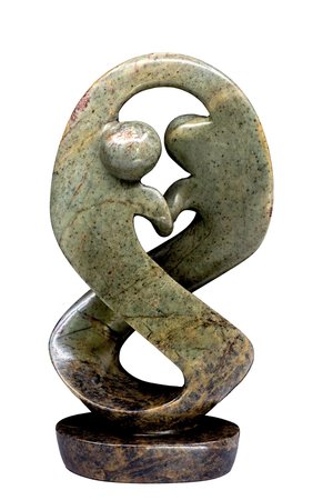 Stenen beeld twisted lover familie twee personen 25 cm hoog, groen