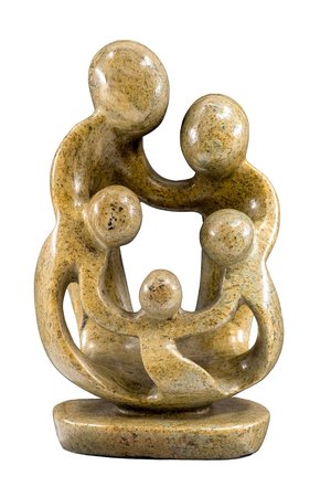 Stenen beeld familie 5 personen | 19 cm hoog | bruin