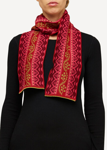Oleana Sjaal 174 R rood Oleana Sjaal 174 R rood