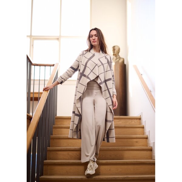 Henriette Steffensen Cardigan W/High neck 7131P-780 ecru Henriette Steffensen Cardigan W/High neck 7131P-780 ecru